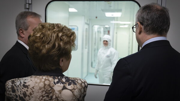 Visita del ministro Gualtieri ai Laboratori di ricerca