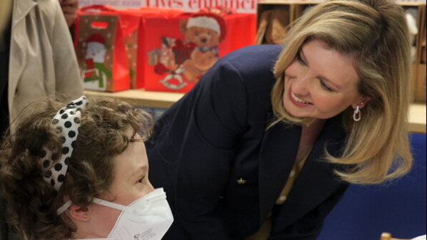 olena zelenska al bambino gesù